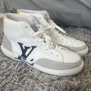 Louis Vuitton shoes size 10.5